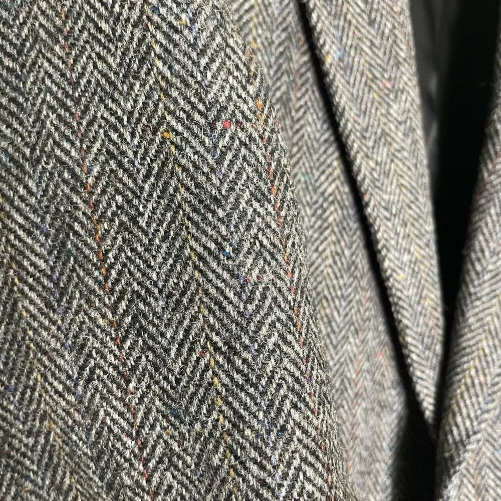 Vintage Tailor's Bench Harris Tweed Blazer 40-42R Wool‎ USA Made